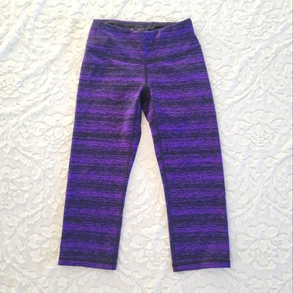 Zella Capri Leggings - Picture 4 of 6